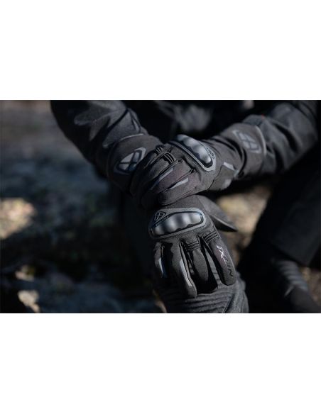 Gants Ixon Pro Compass